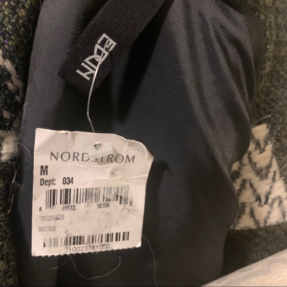 EDUN Fair Isle Patterned Fringe Winter Vest Green M - Picture 10 of 12